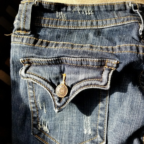 VIGOSS - Picture 2 of 3